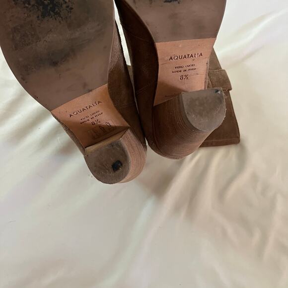 Aquatalia Brown Suede Block Heel Boot Sz 8.5 Western Casual - Picture 5 of 6